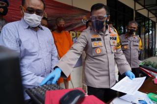 Polres Batang Ungkap Kasus Penipuan dan Penggelapan Uang Pengurusan Pemecahan Sertifikat