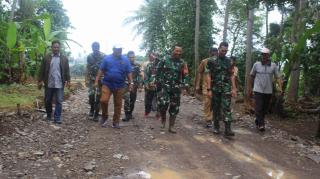 Dandim 0623/Cilegon Tinjau Pelaksanaan TMMD, Cek Perkembangan Pembangunan Sasaran Fisik