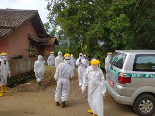 Monitoring Covid-19 di Desa Barudua Kecamatan Malangbong Garut