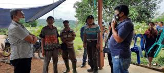 Buruh harian lepas PT. SRK Demo Tuntut Pembayaran Upah