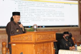 Lima Raperda Ditetapkan, Wali Kota Beri Penghargaan Kepada Bapemperda dan Pansus DPRD