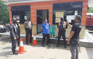 Polres Cirebon Kota Polda Jabar Tingkatkan Sosialisasi 3M Dengan Sambang Warga