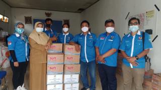KNPI Kecamatan Bayongbong, Salurkan Bantuan untuk Warga Terdampak Longsor di Cipager Garut
