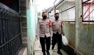 Rutin, Polresta Bandung Kembali Kirim Sembako untuk Warga Isoman