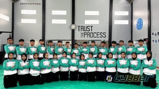Kontingen Pencak Silat Menggelar Doa Bersama Menjelang Pertandingan Pekan Olah Raga Pelajar Wilayah Daerah Jawa Barat