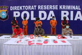 Polda Riau Tangkap 3 Pembakar Mobil IPK Rohul