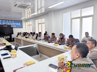 Tampung Aspirasi Masyarakat  Polres Bogor Gelar Jumat Curhat