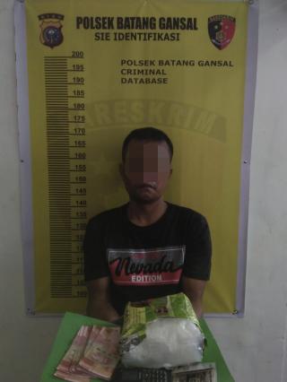 Nambrak Truk, Ternyata Pengendara Mio Bawa Sabu 1,3 Kg