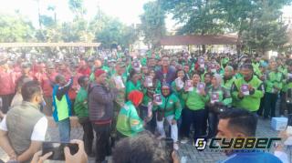 Pemkab Klaten Salurkan 400 Paket Sembako untuk Ojol dan Ojek Pangkalan Jelang Lebaran