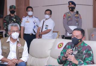 Polres Lamsel, Polda Lampung Menerima Kunjungan Ka BNPB-RI ke Pelabuhan Bakauheni   