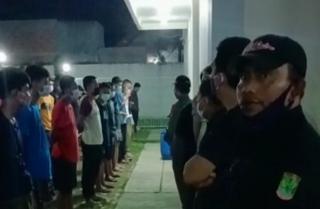 Diduga Bidang Latas Disnakertrans Karawang Belum Menerima Laporan Puluhan Peserta Magang yang Disidak Satgas Covid
