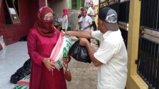 Agen e-Warung Desa Ciadeg Salurkan Bantuan BPNT
