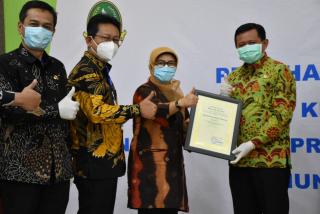 Kabupaten Sumedang Raih Jamsostek Paritrana Award Tahun 2019