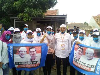 Pasangan Calon Ali Mujahidin-Lian Firman Daftarkan Diri Ke KPU Kota Cilegon