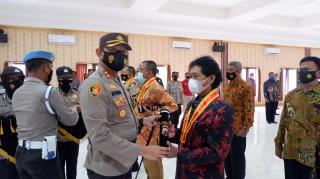 Kapolres Klaten Berpesan Pada Anggota yang Purna Tugas. Tetap Lindungi Masyarakat dengan Semangat Bhayangkara