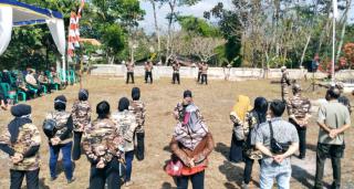 Peringati HUT Ke 42 , KB-FKPPI PC X.11 Garut Gelar Upacara Ziarah Dan Tabur Bunga