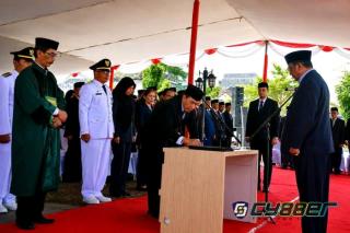 Perkuat Birokrasi Serta Wujudkan Visi Daerah, 327 Pejabat Administrator dan Pengawas Dilantik