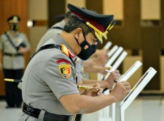 Transformasi Polri di Bidang Penegakan Hukum Yang Berkeadilan Menuju Polri Yang Presisi Merupakan PR Komjen Polisi Agus Andrianto