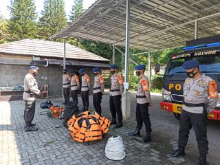 Sat Brimob Polda Jabar Gelar Siaga SAR Tanggap Bencana Alam 