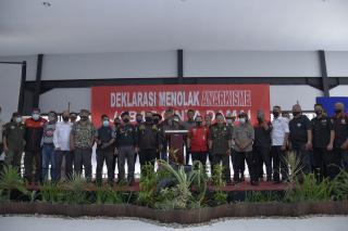 Deklarasi Menolak Anarkisme "Jabar Cinta Damai" Bersama Organisasi Masyarakat Wujudkan Kamtibmas Yang Kondusif di Jabar