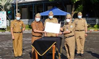 Bupati Lantik Kasatpol PP dan Kalak BPBD Sekaligus 5 PNS Jabatan Administrator Pemkab Garut