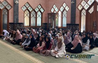 Santri Asrama MAN 2 Kota Cilegon Ikuti Tahfidz Camp di Masjid Jamee Daarurrohman