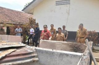 Ludes Terbakar, SMPN 7 Pekanbaru Ditaksir Rugi Miliaran Rupiah
