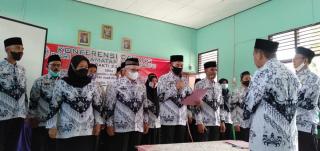 Usai Dilantik Suryana, M.Pd Susun Kepengurus PGRI Masa Bakti 2019-2024