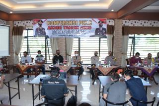 AKBP Ach Imam Rifai Sik SH Gelar Konferensi Pers Akhir Tahun 2020, Angka Kriminalitas dan Kecelakaan Menurun