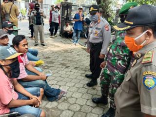 Antisipasi Kerawanan C3, Polsek Sliyeg Bersama Tiga Pilar Gelar Patroli Gabungan