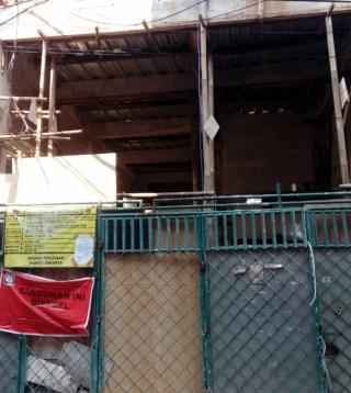 Bangunan ProyekTersegel di Penjaringan Masih Saja Membandel