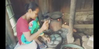 Desa Pengrajin Emping Melinjo di Banten