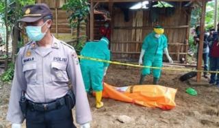 Warga Desa Ngompro Ngawi, Digegerkan dengan Penemuan Mayat Perempuan di Kandang Sapi
