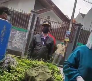 Stigma!!! Satu Keluarga di Bandung yang Lagi Isoman Diusir Warga dan Dimaki-maki