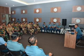 Gubernur Akademi Angkatan Laut Hadiri Pembukaan Opsgaktib dan Yustisi Gabungan Surabaya