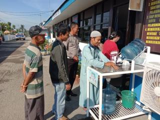 Personil Satlantas Polres Sergai Berikan Arahan Kepada Personil Dan Masyarakat Tentang Pencegahan Virus Corona