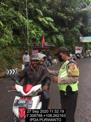 Kepolisian Sektor Cikoneng Polres Ciamis Melaksanakan Kegiatan Operasi Yustisi 