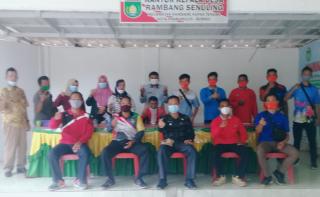 Ngadek Ala Camat Satria Kasra di Desa Sinar Rambang