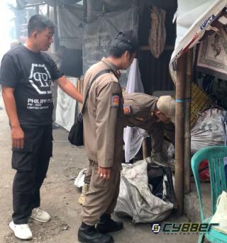 Polsek Ciomas Gerebek Lapak Diduga Tempat Peredaran Obat Keras, Ratusan Butir Obat dan Miras Diamankan