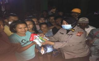 Polres Subang Polda Jabar Peduli Bencana Alam Banjir di Pamanukan