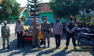 Bhabinkamtibmas Polsek Cisarua Laksanakan Patroli Kewilayahan