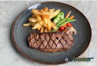 Steak Rp98 Ribu Jadi Andalan Aston Serang, Tembus 7.879 Porsi