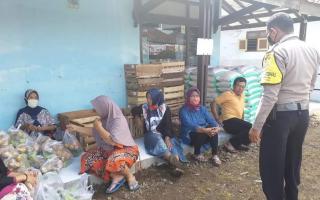 Polres Majalengka Imbau Warga Penerima BPNT Untuk Patuhi Penerapan M3 Protokol Kesehatan