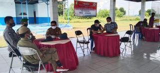 Guna Mengetahui Situasi di Wilayah Binaan, Babinsa Bersama Bhabinkamtibmas Lakukan Komsos