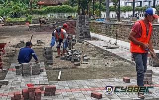 Kontraktor Pelaksana Penataan Parkir Area Green House Pemkot Cimahi Diduga Lalai dan Abaikan K3