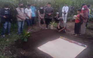 Jurnalis Garut Terbaik Asep Herdi Herdiana Meninggal Dunia