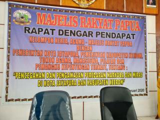 Darurat Narkotika, Majelis Rakyat Papua, Kelompok Kerja Ke-Agamaan, Menggelar Rapat Dengar Pendapat.