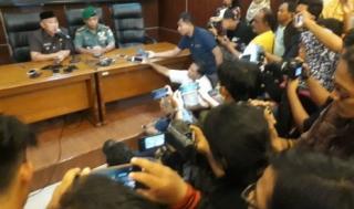 Wali Kota Depok, Mohammad Idris Terkait Wabah Virus Corona yang Dua Warga Kota Depok terpapar Virus Corona dan 76 perawat Terindikasi Terpapar Virus Corona 