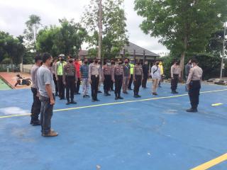 Regu Siaga 1 Polres Sekadau Fokus Disiplinkan Prokes Kepada Masyarakat