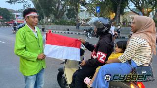 Semarak HUT RI ke-81, BEMNUS Banten Gerakkan Warga Kibarkan Merah Putih